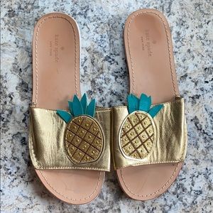 Kate spade gold pineapple sandals size 9